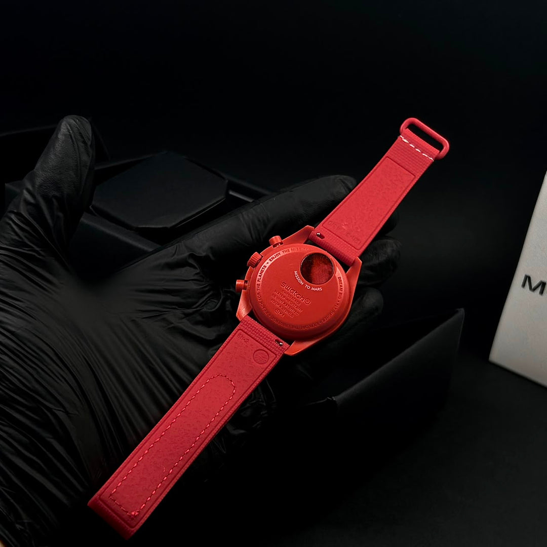 Omega MoonSwatch Mission to Mars – Red White