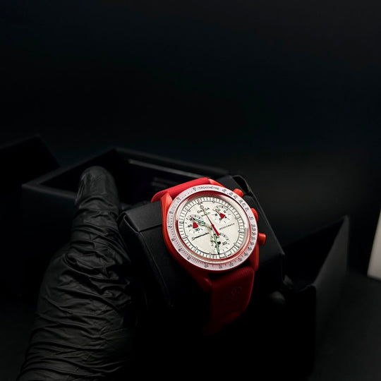Omega MoonSwatch Mission to Mars – Red White