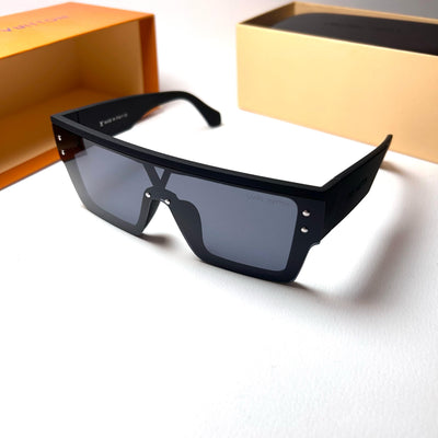 Louis Vuitton Square Q53 - Black