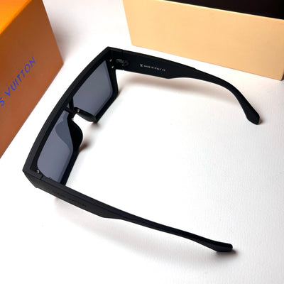 Louis Vuitton Square Q53 - Black