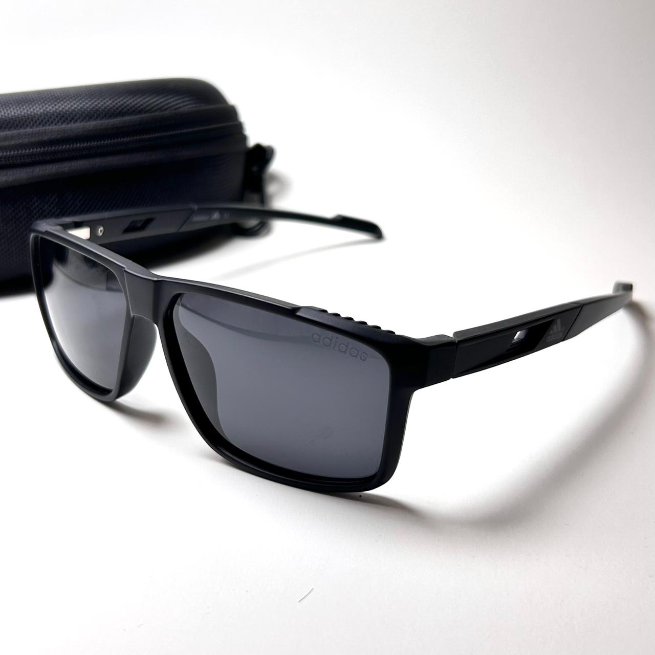 Adidas Sport Rectangular WG83129 - Black - Giiz store