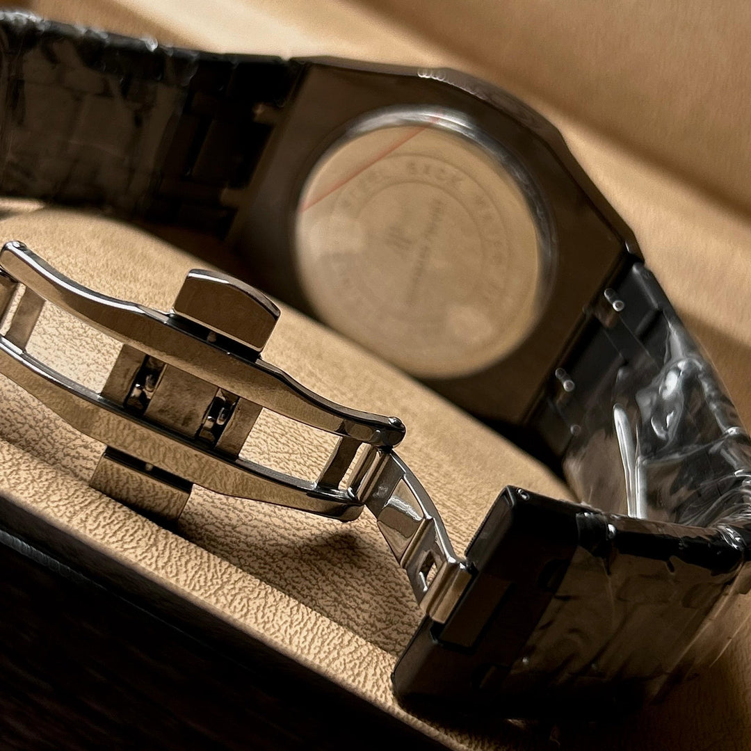 Audemars Piguet Classic Royal Oak For Him – Black White - Giiz store