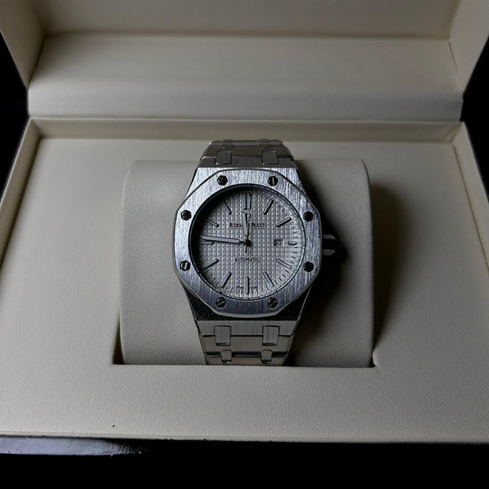 Audemars Piguet Classic Royal Oak - Silver White - Giiz store