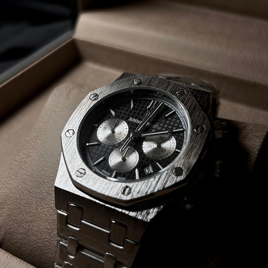 Audemars Piguet Royal Oak Chronograph For Him – Silver Black Dial - Giiz store