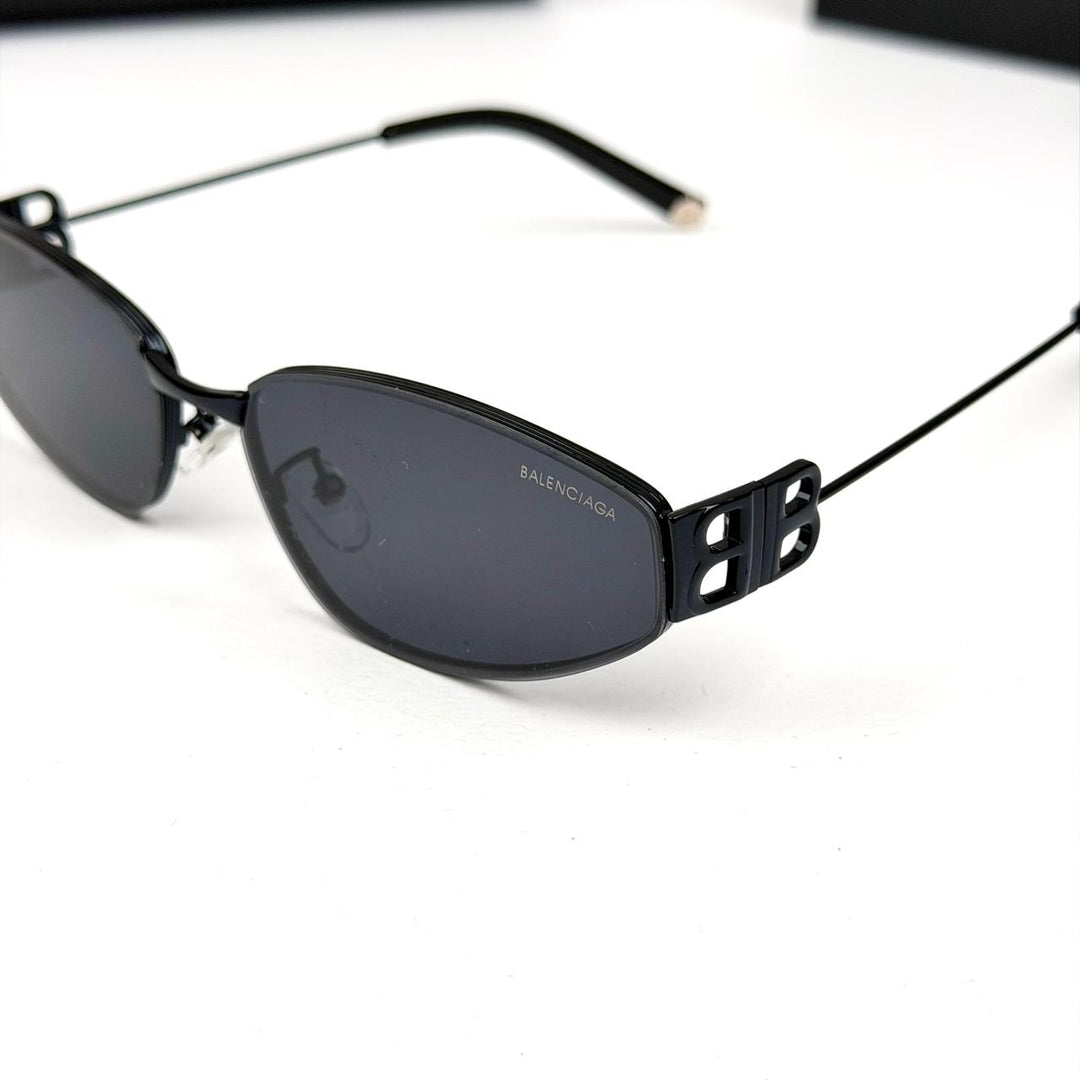 Balenciaga Narrow Oval BB0335S - Black - Giiz store