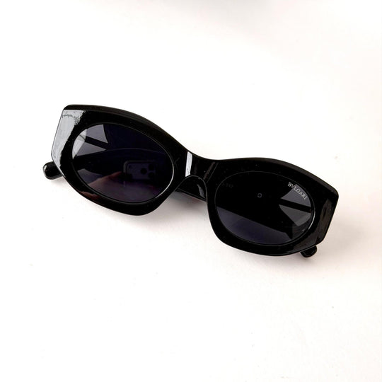 Bvlgari Black Oval – Gold Accent - Giiz store
