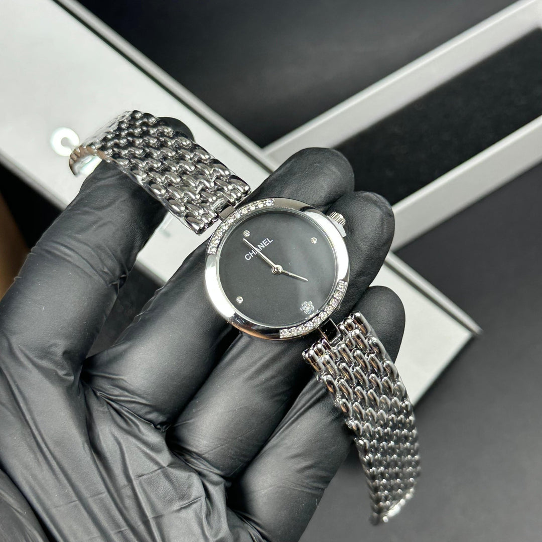 Chanel Crystal Round – Silver Black - Giiz store