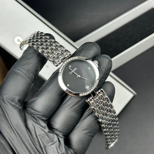 Chanel Crystal Round – Silver Black - Giiz store