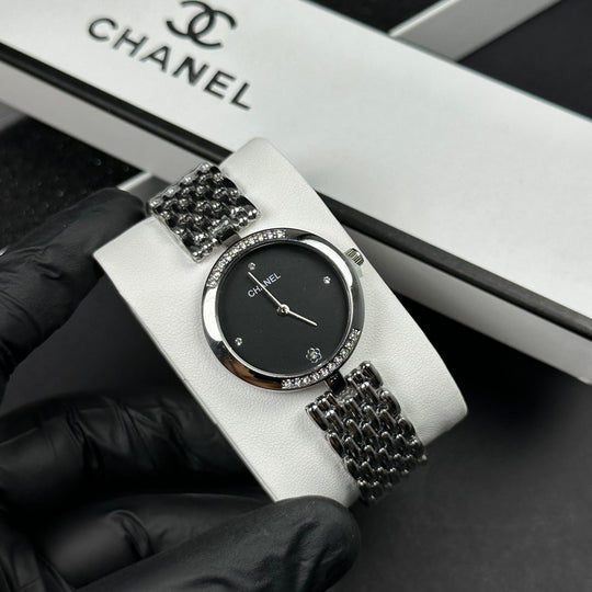 Chanel Crystal Round – Silver Black - Giiz store