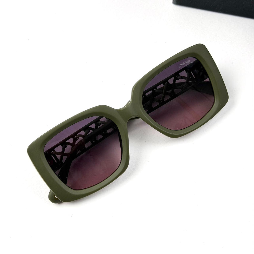 Chanel Sculpted Square - Green Rose - Giiz store