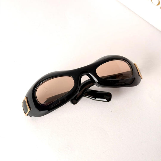 DIOR 30Montaigne Shield – Black Gold - Giiz store