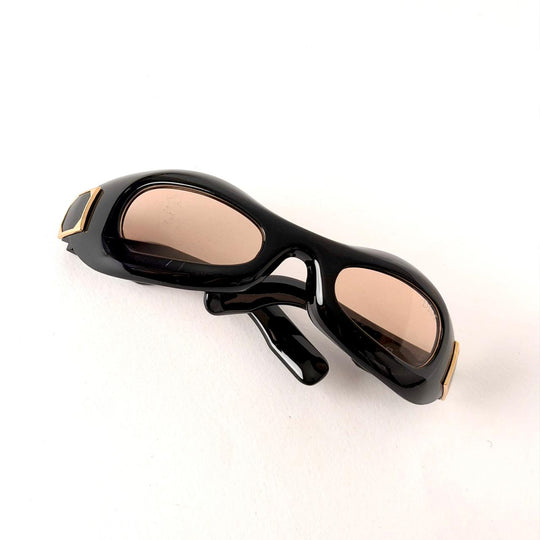 DIOR 30Montaigne Shield – Black Gold - Giiz store