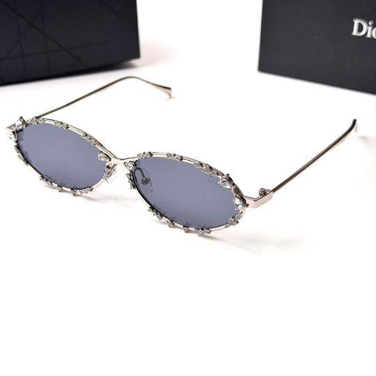 DIOR Crystal Oval – Silver Smoke - Giiz store