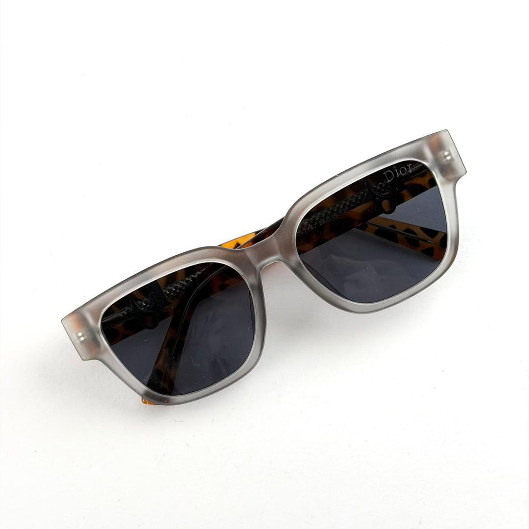 Dior Signature - Frosted Grey - Giiz store