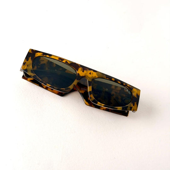 DOLCE &amp; GABBANA DG Cross Logo Wrap – Havana Gold - Giiz store