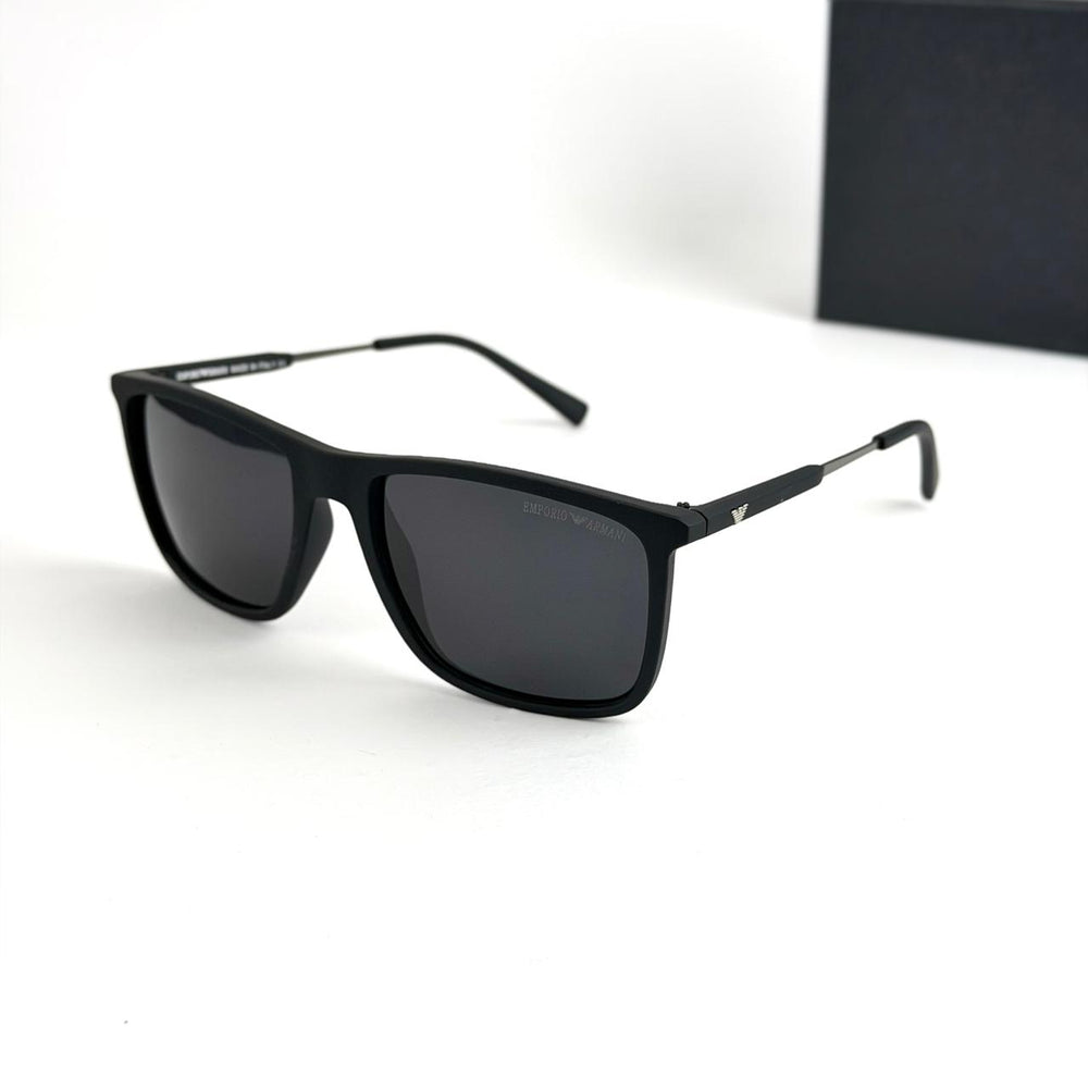 Emporio Armani - Matte Black - Giiz store