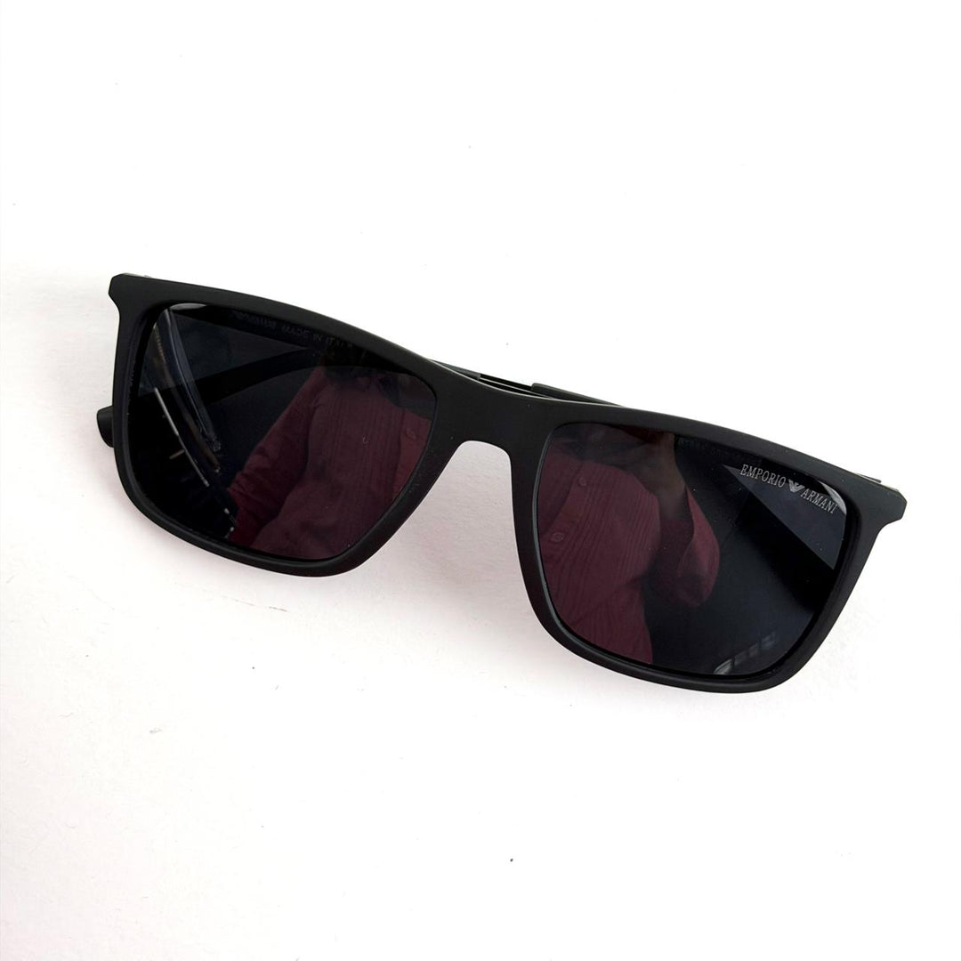 Emporio Armani - Matte Black - Giiz store
