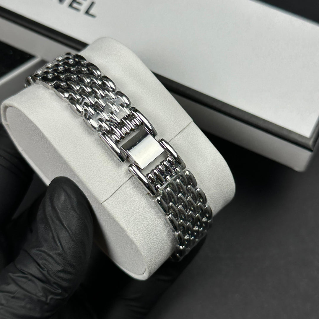 Chanel Crystal Round – Silver Black