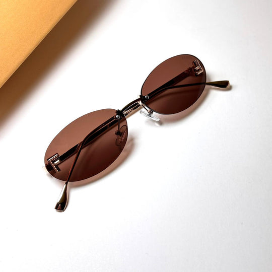 Fendi First Classic Oval - Brown - Giiz store