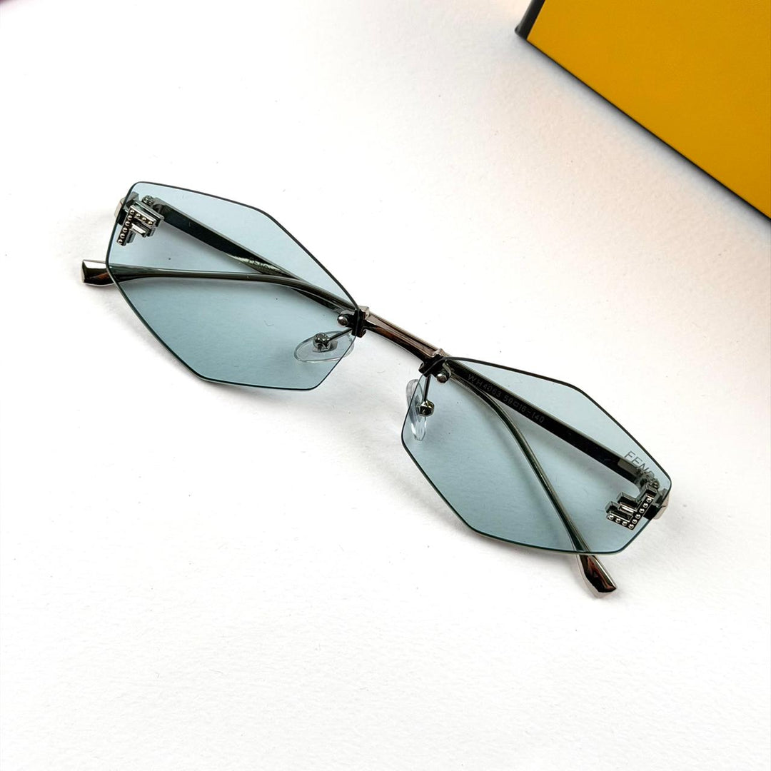 Fendi Octagon FE4172US - Light Blue - Giiz store