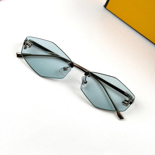 Fendi Octagon FE4172US - Light Blue - Giiz store