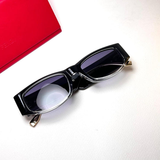 Fendi Oval FE40120I - Black Purple - Giiz store