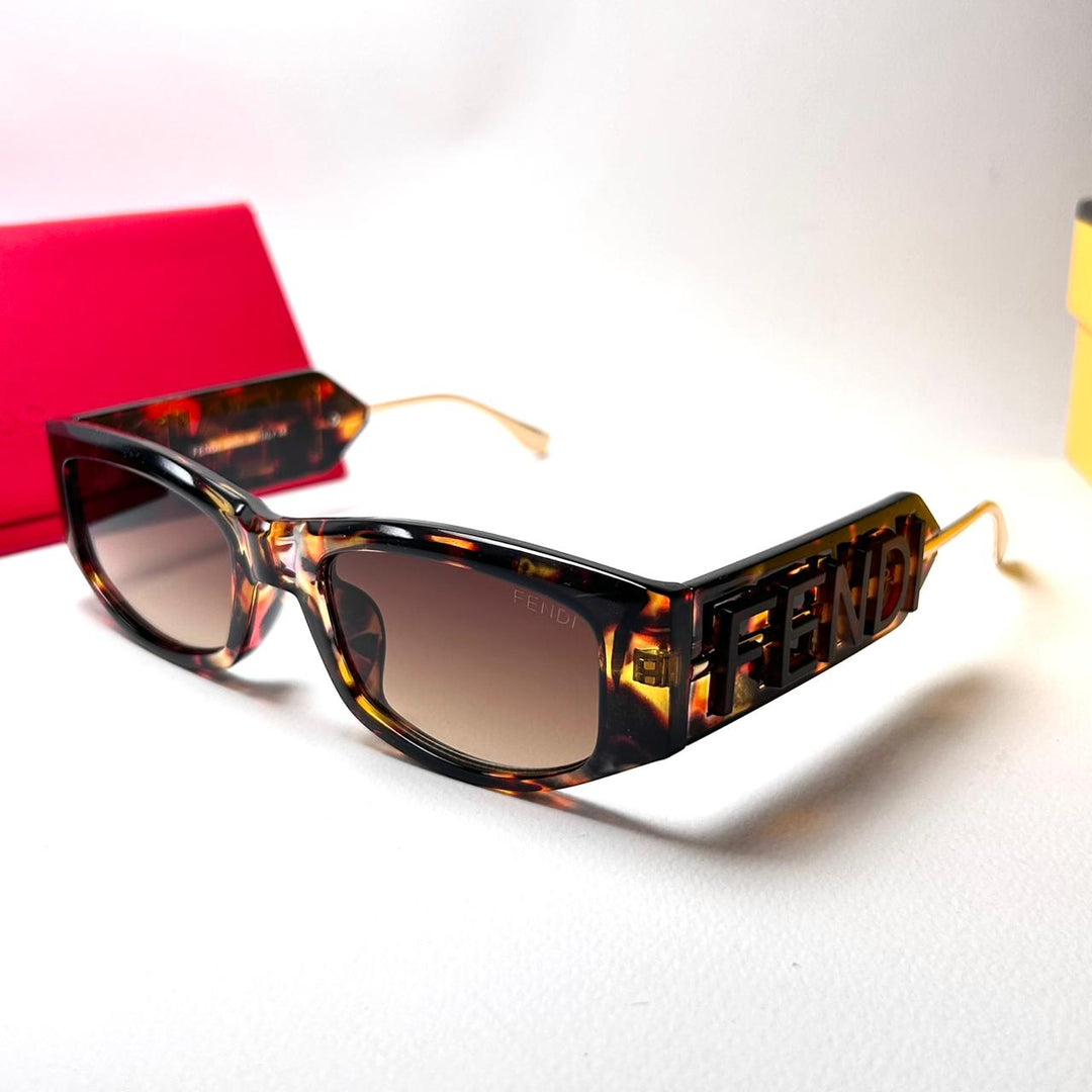 Fendi Oval FE40120I - Tigerl - Giiz store