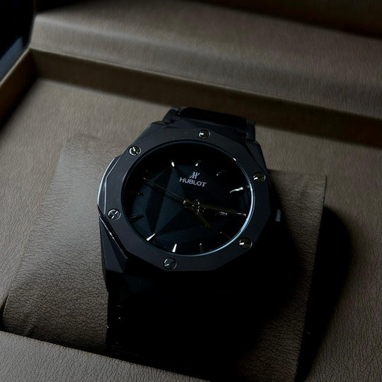Hublot Big Bang Integrated - Full Black - Giiz store
