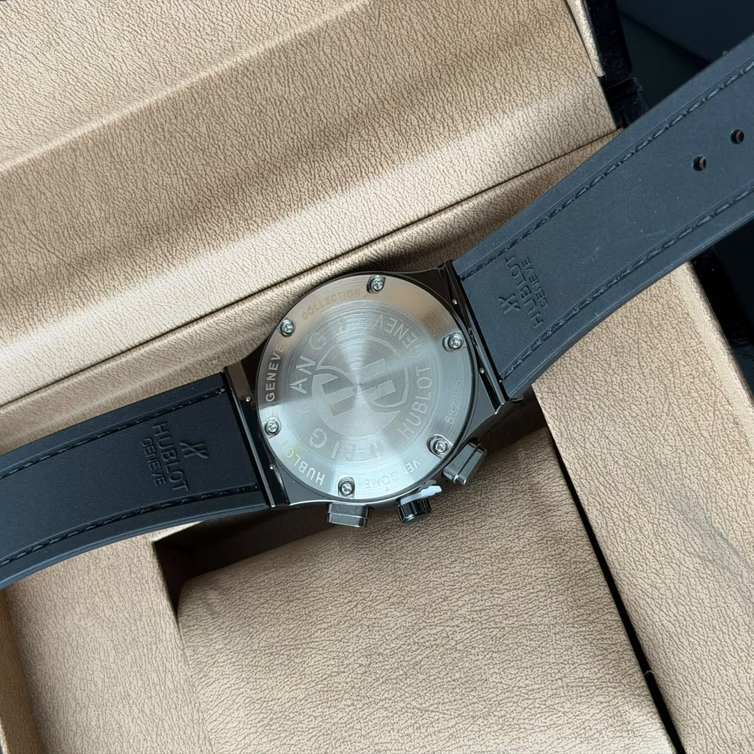 Hublot Classic Fusion Chronograph – Burgundy Skeleton Edition - Giiz store