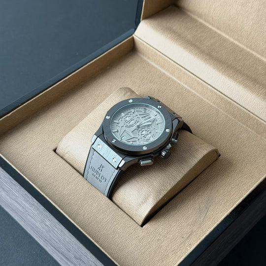 Hublot Classic Fusion Chronograph – Ice Grey Edition - Giiz store
