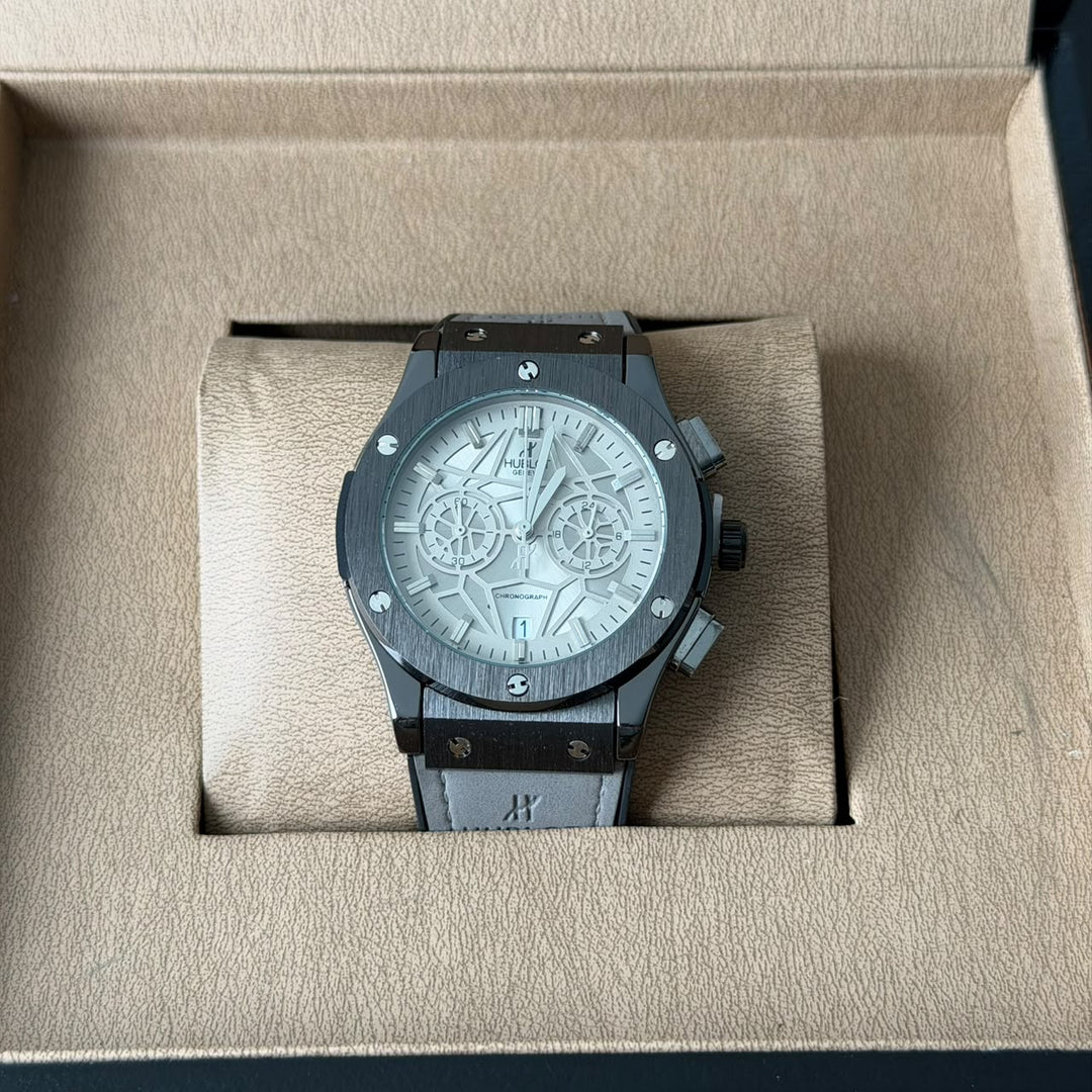 Hublot Classic Fusion Chronograph – Ice Grey Edition - Giiz store