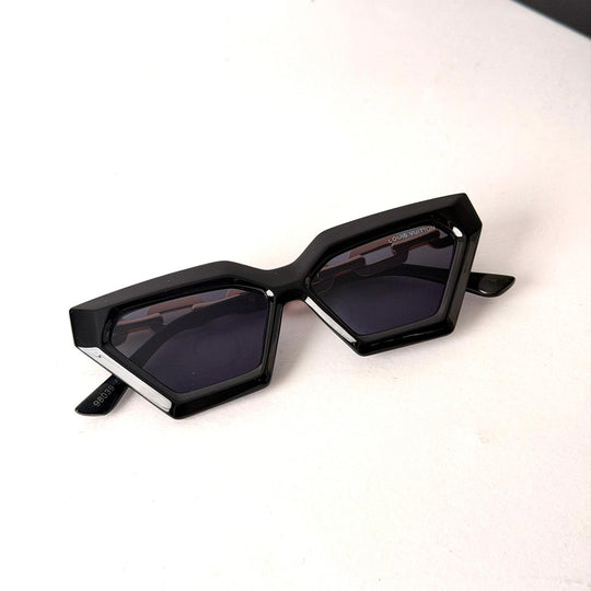 Louis Vuitton Chain Link Hexagon – Gloss Black - Giiz store