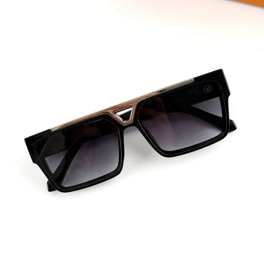 Louis Vuitton Horizon Square – Silver Shadow Edition - Giiz store