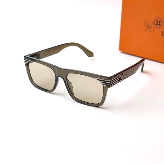 LOUIS VUITTON LV Legacy Square – Khaki Mirror - Giiz store