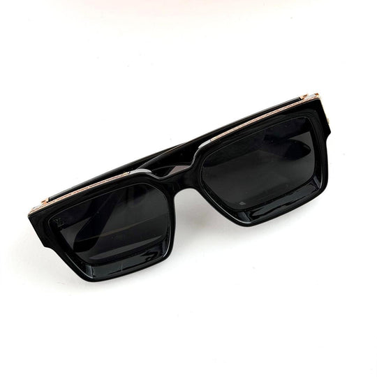 Louis Vuitton Millionaires – Glossy Black / Gold Hardware - Giiz store