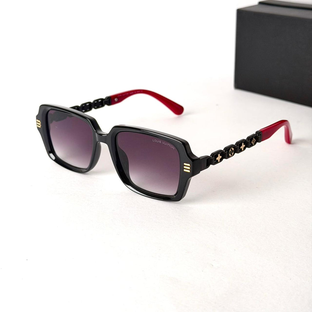 Louis Vuitton Signature Link Square – Black / Red - Giiz store