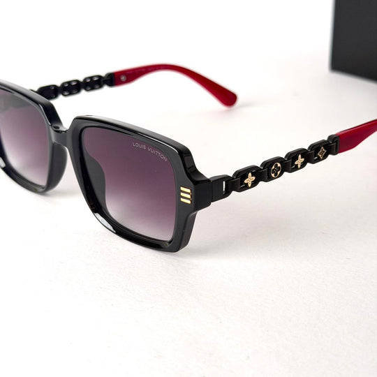Louis Vuitton Signature Link Square – Black / Red - Giiz store
