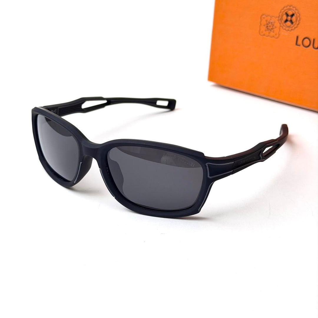 LOUIS VUITTON Sport Wrap – Matte Black Smoke - Giiz store