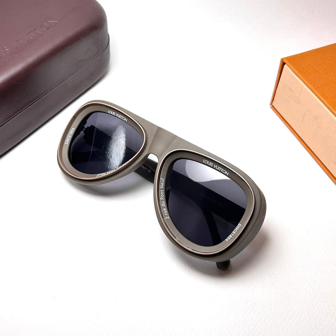 Louis Vuitton Super Vision Oversize Aviator – Warm Grey - Giiz store