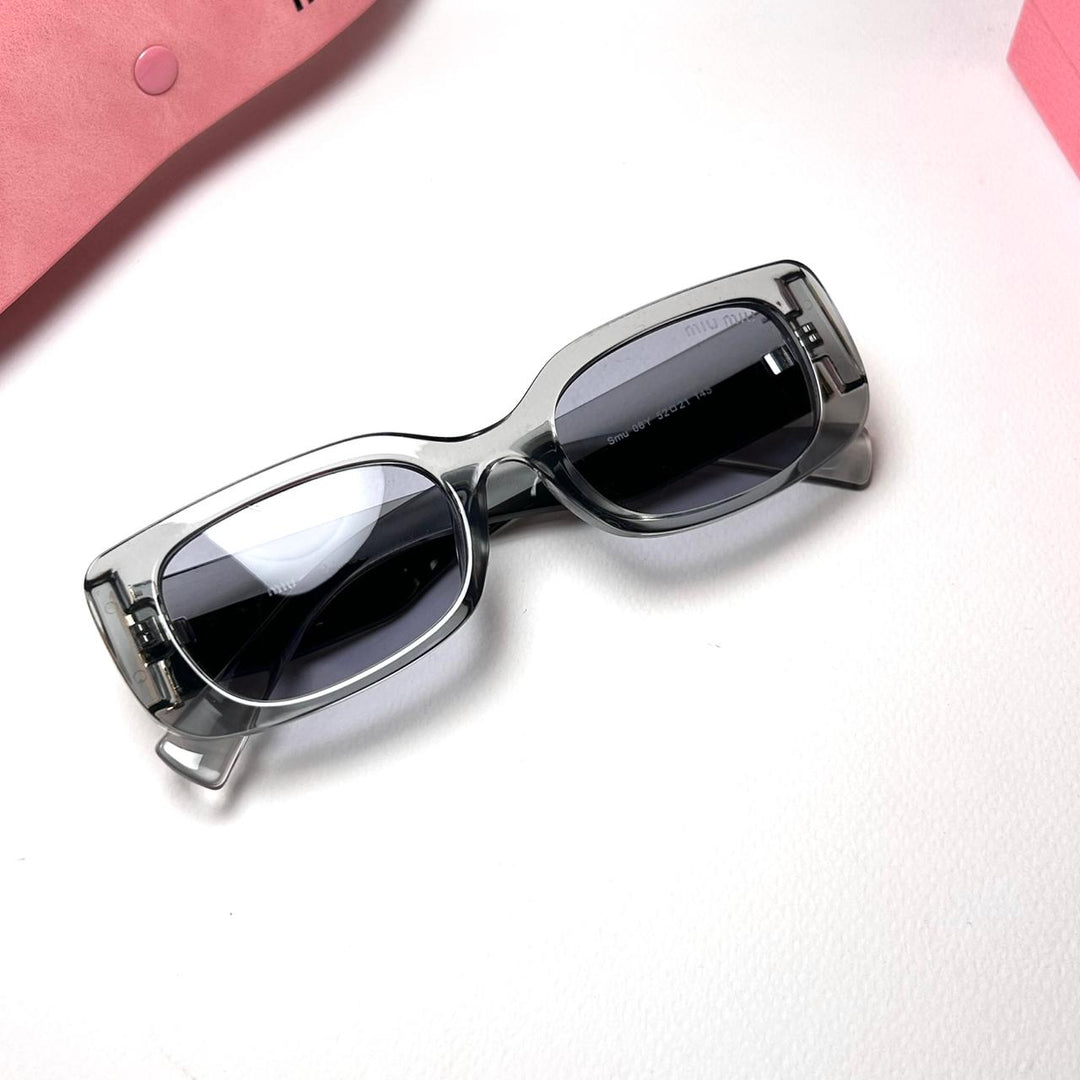 Miu Miu Glimpse Rectangle - Transparent Gray - Giiz store