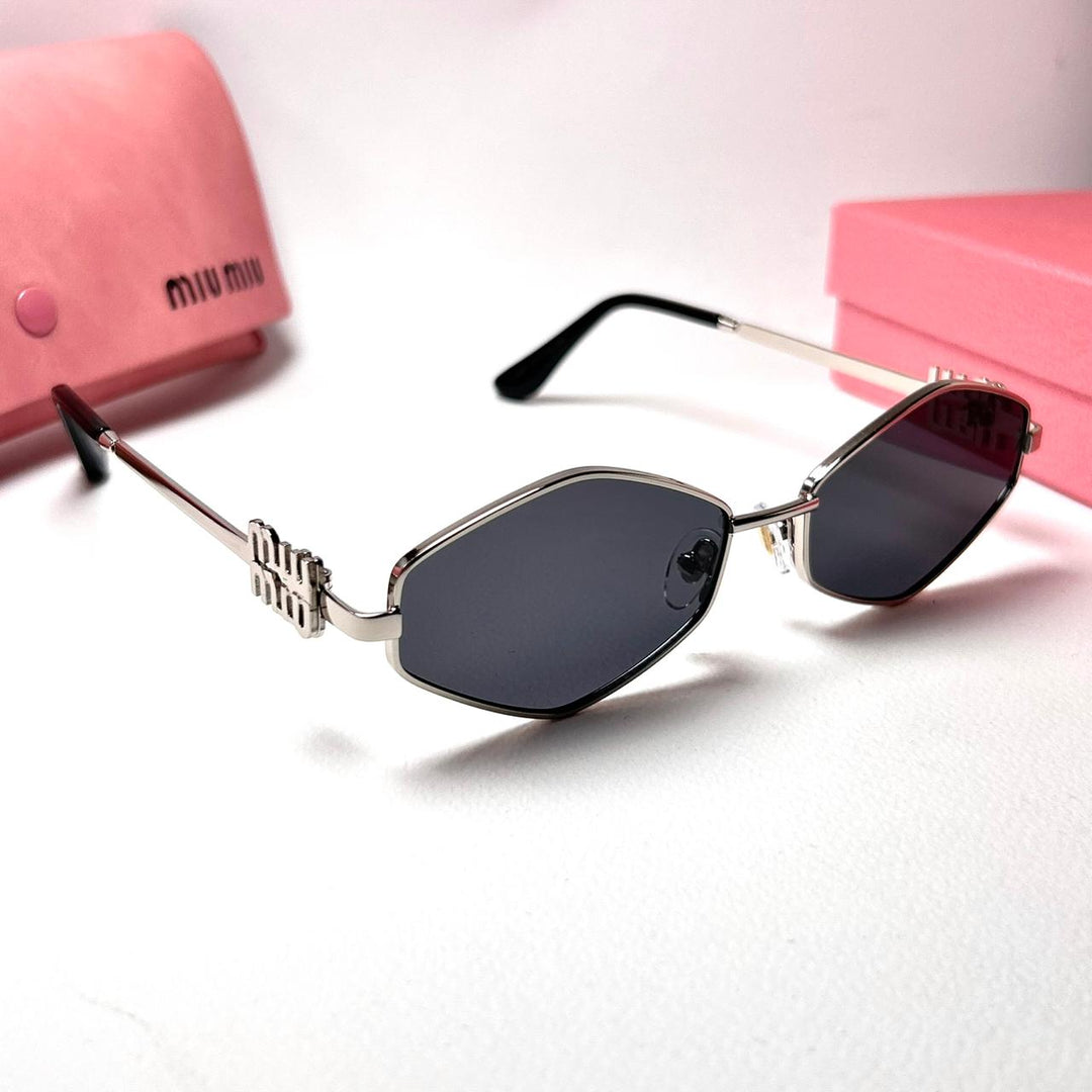 Miu Miu Irregular MU56ZS – Black - Giiz store