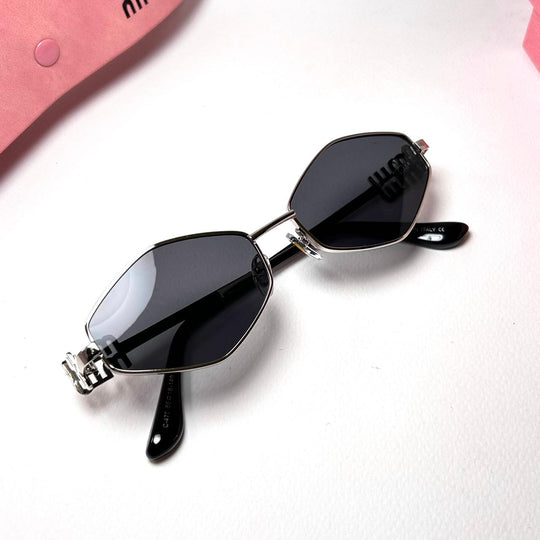 Miu Miu Irregular MU56ZS – Black - Giiz store