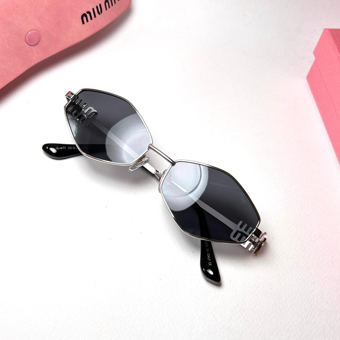 Miu Miu Irregular MU56ZS – Black - Giiz store