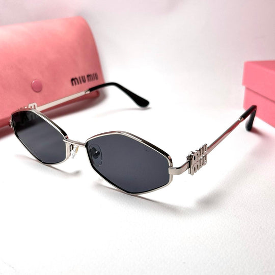 Miu Miu Irregular MU56ZS – Black - Giiz store