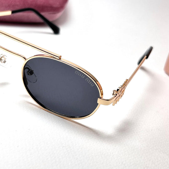 Miu Miu Logo - Golden Black - Giiz store