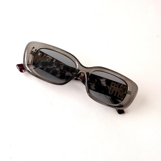Miu Miu Logo Rectangle – Crystal Smoke - Giiz store