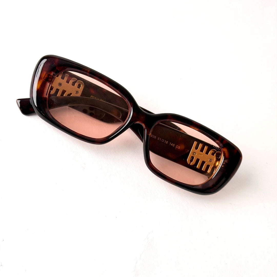 Miu Miu Logo Rectangle – Dark Havana - Giiz store