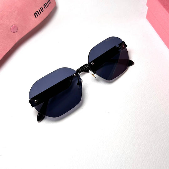 Miu Miu Octagonal MU04VS - Black - Giiz store