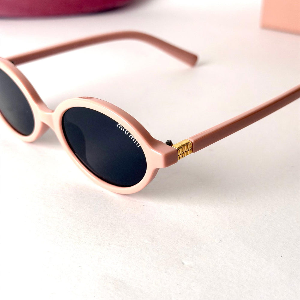 Miu Miu Oval – Pink - Giiz store