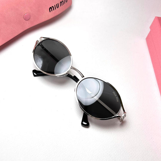 Miu Miu Oval SMU 52Y – Silver Black - Giiz store